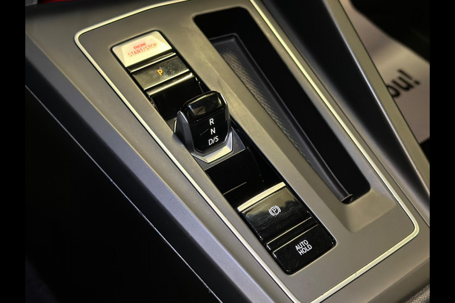 Volkswagen Golf 2.0 TSI GTI|PANO|HEAD UP|FULL OPTION Volkswagen Golf 2.0 TSI GTI|PANO|HEAD UP|FULL OPTION