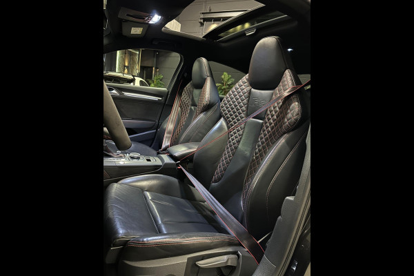 Audi A3 Limousine 2.5 TFSI RS 3 quattro|PANO|BOMVOL|ABT|DEALER OND. Audi A3 Limousine 2.5 TFSI RS 3 quattro|PANO|BOMVOL|ABT|DEALER OND.