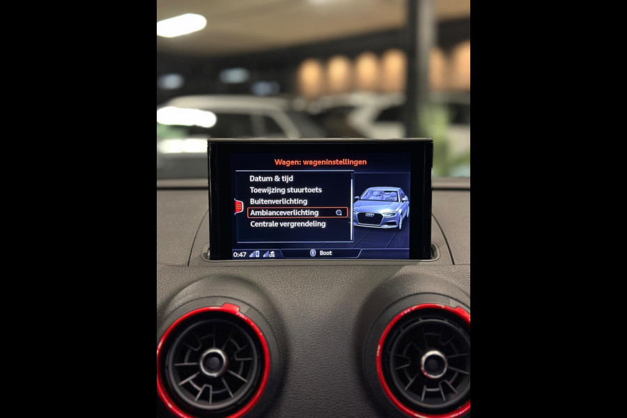 Audi A3 Limousine 2.5 TFSI RS 3 quattro|PANO|BOMVOL|ABT|DEALER OND. Audi A3 Limousine 2.5 TFSI RS 3 quattro|PANO|BOMVOL|ABT|DEALER OND.