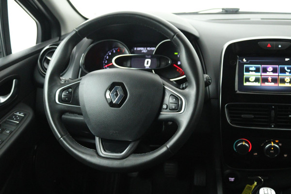 Renault Clio Estate 0.9 TCe Limited (TREKHAAK, NAVIGATIE, PARKEERSENSOREN, BLUETOOTH, CRUISE CONTROL)