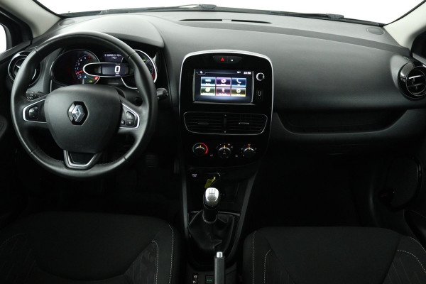Renault Clio Estate 0.9 TCe Limited (TREKHAAK, NAVIGATIE, PARKEERSENSOREN, BLUETOOTH, CRUISE CONTROL)