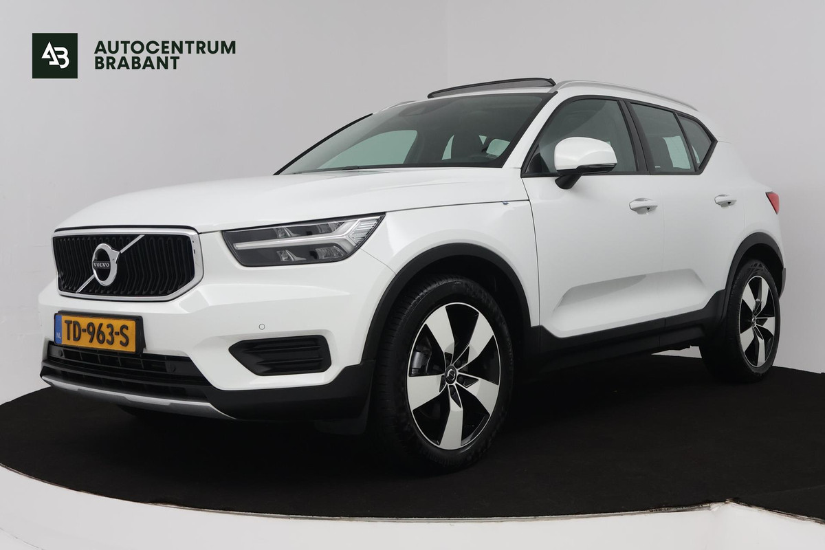 Volvo XC40 2.0 T4 Momentum (PANORAMADAK, DIGITALE COCKPIT, CAMERA, NAVIGATIE, ELEKTR STOELEN, PARKEERSENSOREN, NL-AUTO) Volvo XC40 2.0 T4 Momentum (PANORAMADAK, DIGITALE COCKPIT, CAMERA, NAVIGATIE, ELEKTR STOELEN, PARKEERSENSOREN, NL-AUTO)