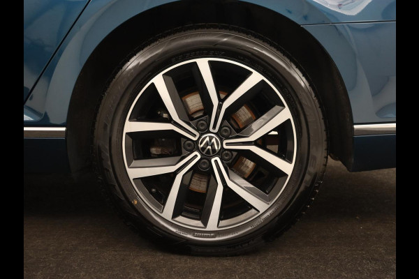 Volkswagen Passat 1.4 TSI PHEV GTE | Trekhaak | Stoelverwarming | Virtual Cockpit | Massage | Camera | Carplay | Adaptive cruise | ErgoComfort | Matrix LED | Plug In Volkswagen Passat 1.4 TSI PHEV GTE | Trekhaak | Stoelverwarming | Virtual Cockpit | Massage | Camera | Carplay | Adaptive cruise | ErgoComfort | Matrix LED | Plug In