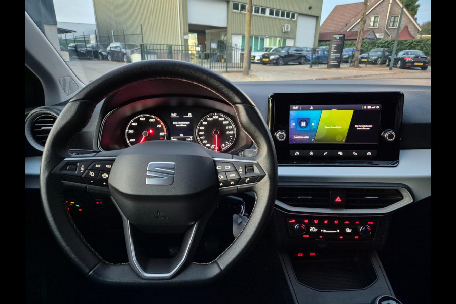 Seat Ibiza 1e-Eig CarPlay Opties NAP NL Eco TSI Style Adaptieve Cruise Line Assist Navi Dealer Onderhouden