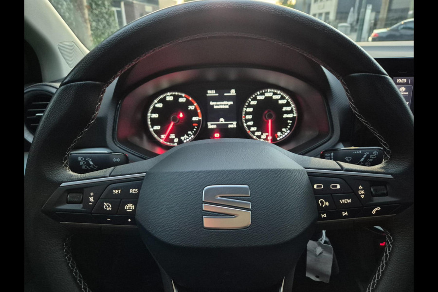 Seat Ibiza 1e-Eig CarPlay Opties NAP NL Eco TSI Style Adaptieve Cruise Line Assist Navi Dealer Onderhouden