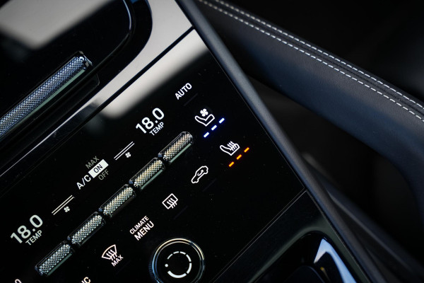 Porsche Cayenne Coupé 3.0 E-Hybrid SportDesign Carbon | 4x Display incl. Passagiersdisplay & HUD Bose 22””