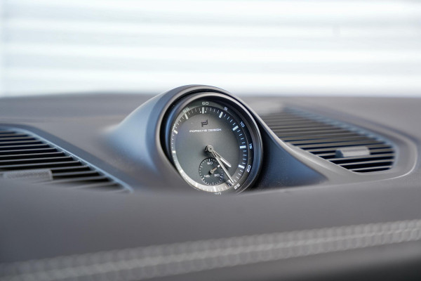 Porsche Cayenne Coupé 3.0 E-Hybrid SportDesign Carbon | 4x Display incl. Passagiersdisplay & HUD Bose 22””