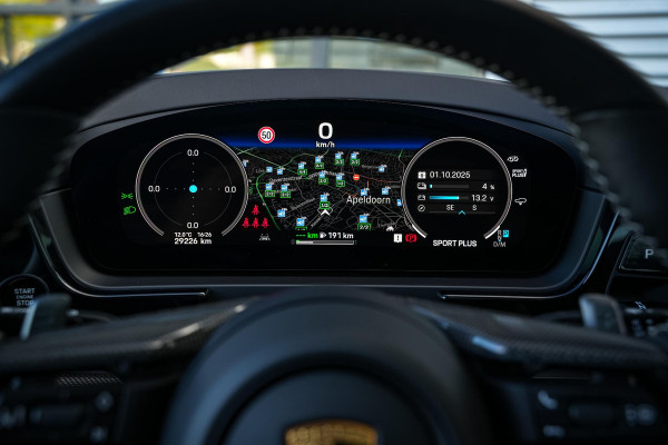 Porsche Cayenne Coupé 3.0 E-Hybrid SportDesign Carbon | 4x Display incl. Passagiersdisplay & HUD Bose 22””