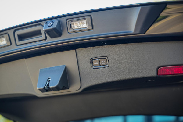 Porsche Cayenne Coupé 3.0 E-Hybrid SportDesign Carbon | 4x Display incl. Passagiersdisplay & HUD Bose 22””