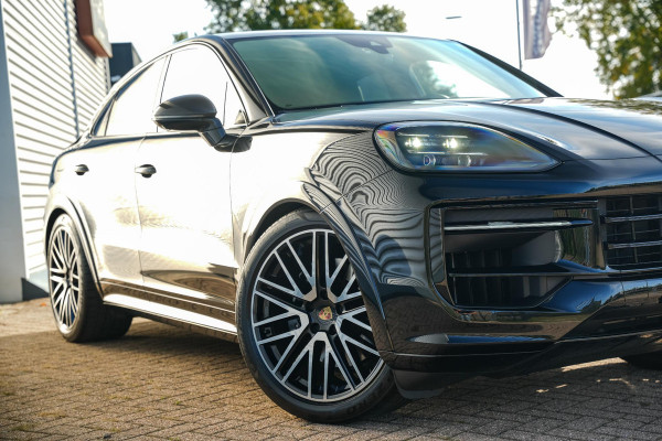 Porsche Cayenne Coupé 3.0 E-Hybrid SportDesign Carbon | 4x Display incl. Passagiersdisplay & HUD Bose 22””