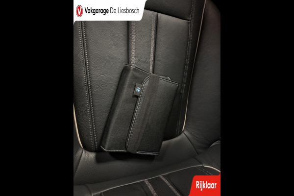 BMW 5 Serie Touring 530e xDrive High Executive/leer/pano/navi/trekhaak/apple carplay