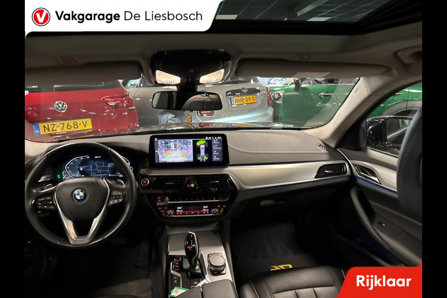 BMW 5 Serie Touring 530e xDrive High Executive/leer/pano/navi/trekhaak/apple carplay