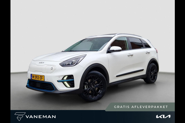 Kia e-Niro ExecutiveLine 64 kWh | 1e Eigenaar | Open Dak | LED | RMC Trekhaak | JBL | Stoelventilatie |