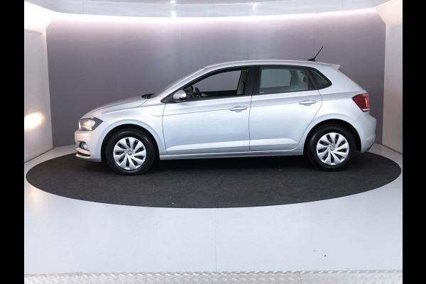 Volkswagen Polo 1.0 TSI Comfortline 95pk | Navigatie | PDC voor + achter | Carplay | Adaptieve cruise control | Airco Volkswagen Polo 1.0 TSI Comfortline 95pk | Navigatie | PDC voor + achter | Carplay | Adaptieve cruise control | Airco