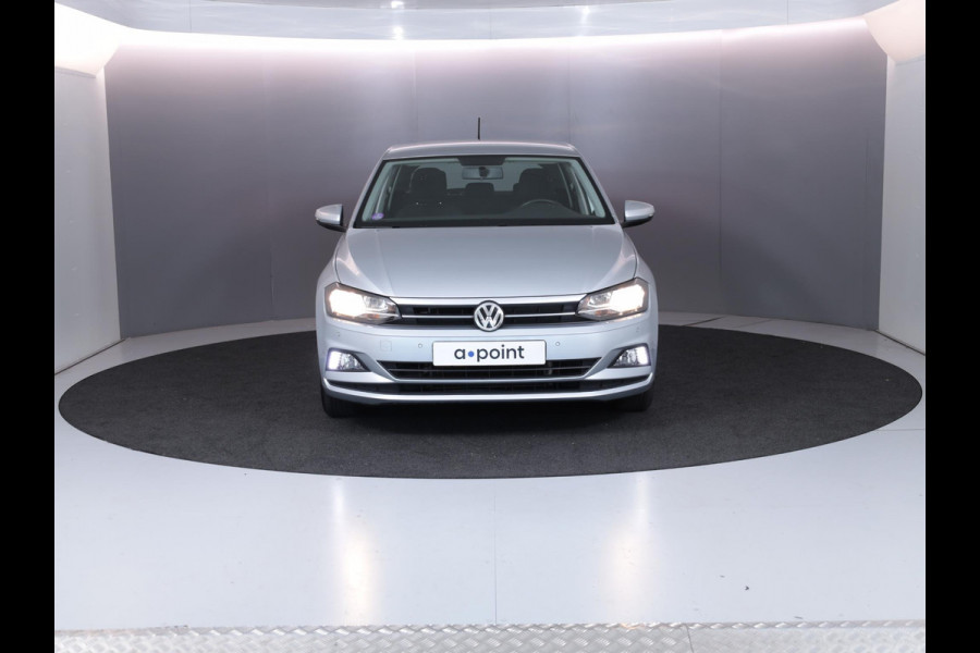 Volkswagen Polo 1.0 TSI Comfortline 95pk | Navigatie | PDC voor + achter | Carplay | Adaptieve cruise control | Airco Volkswagen Polo 1.0 TSI Comfortline 95pk | Navigatie | PDC voor + achter | Carplay | Adaptieve cruise control | Airco