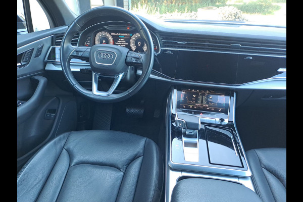 Audi Q7 55 TFSI e quattro Pro Line Plus S-line | Matrix LED | Luchtvering | Trekhaak | Leder | Keyless | HUD | Camera | ACC | Audi Q7 55 TFSI e quattro Pro Line Plus S-line | Matrix LED | Luchtvering | Trekhaak | Leder | Keyless | HUD | Camera | ACC |