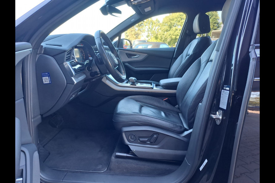 Audi Q7 55 TFSI e quattro Pro Line Plus S-line | Matrix LED | Luchtvering | Trekhaak | Leder | Keyless | HUD | Camera | ACC | Audi Q7 55 TFSI e quattro Pro Line Plus S-line | Matrix LED | Luchtvering | Trekhaak | Leder | Keyless | HUD | Camera | ACC |