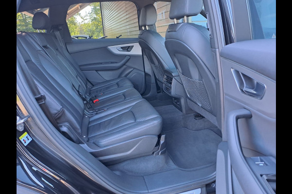 Audi Q7 55 TFSI e quattro Pro Line Plus S-line | Matrix LED | Luchtvering | Trekhaak | Leder | Keyless | HUD | Camera | ACC | Audi Q7 55 TFSI e quattro Pro Line Plus S-line | Matrix LED | Luchtvering | Trekhaak | Leder | Keyless | HUD | Camera | ACC |