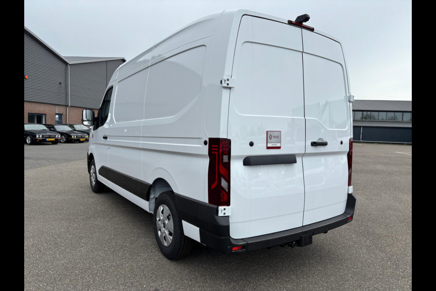 Renault Master T35 2.0 DCI 150 PK L2H2 RED EDITION TREKHAAK PACK STORAGE CAMERA ** ZIE OPMERKINGEN **