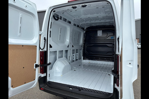 Renault Master T35 2.0 DCI 150 PK L2H2 RED EDITION TREKHAAK PACK STORAGE CAMERA ** ZIE OPMERKINGEN **