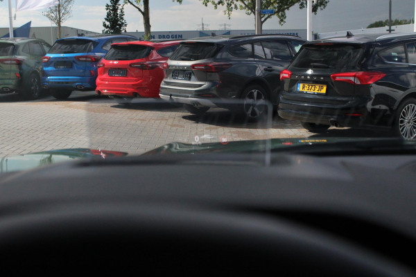Ford Kuga 2.5 FHEV ST-Line X |190pk | Driver Assistance Pack | Winterpack | Panoramadak | Technology Pack | Geen Stekker nodig | All Season banden