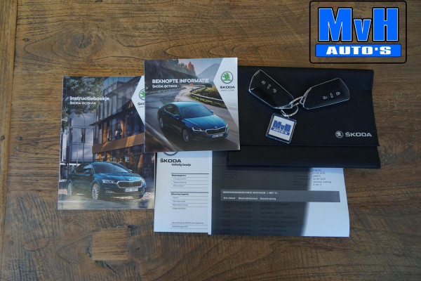 Škoda Octavia Combi 1.0 TSI Business Edition|VIRTUAL|LED|NAP