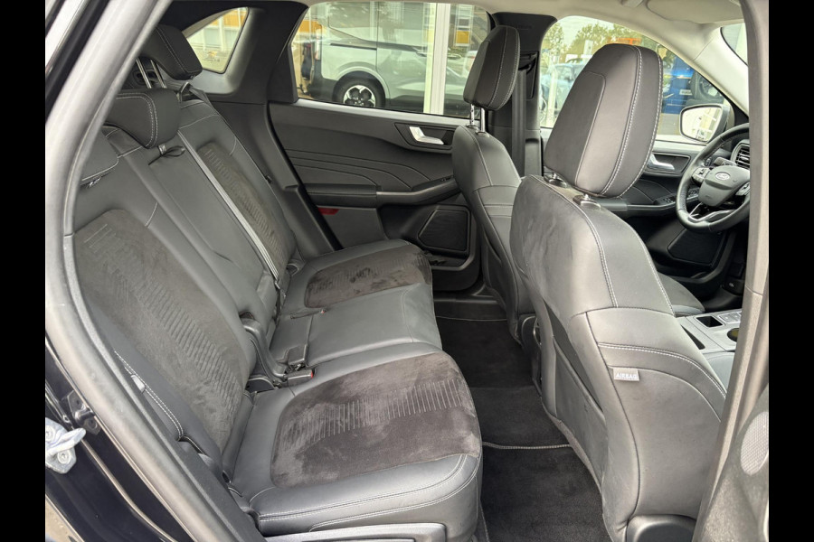 Ford Kuga 2.5 FHEV Active X 190pk | Driver Assistance Pack | Technology Pack | Panoramadak | All Weather Banden | Geen stekker nodig Ford Kuga 2.5 FHEV Active X 190pk | Driver Assistance Pack | Technology Pack | Panoramadak | All Weather Banden | Geen stekker nodig