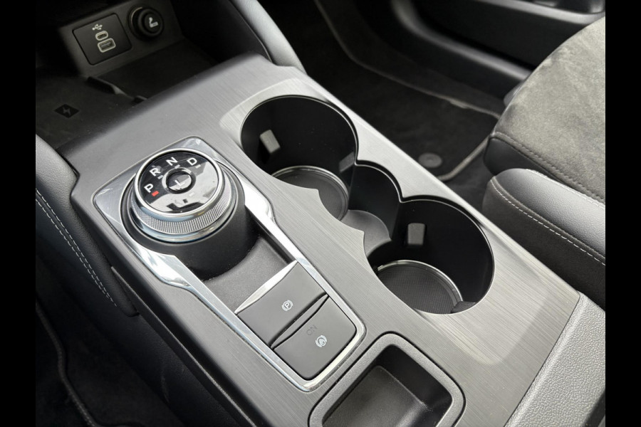 Ford Kuga 2.5 FHEV Active X 190pk | Driver Assistance Pack | Technology Pack | Panoramadak | All Weather Banden | Geen stekker nodig Ford Kuga 2.5 FHEV Active X 190pk | Driver Assistance Pack | Technology Pack | Panoramadak | All Weather Banden | Geen stekker nodig