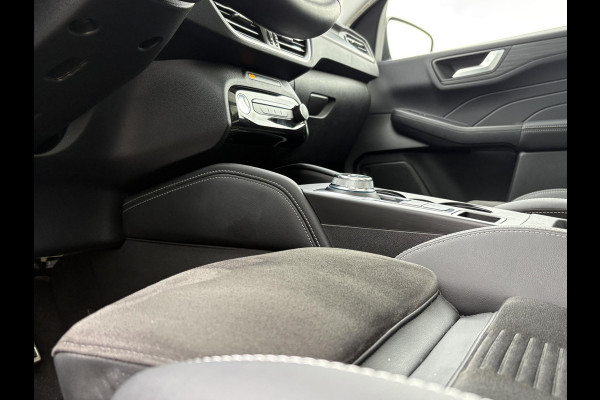 Ford Kuga 2.5 FHEV Active X 190pk | Driver Assistance Pack | Technology Pack | Panoramadak | All Weather Banden | Geen stekker nodig Ford Kuga 2.5 FHEV Active X 190pk | Driver Assistance Pack | Technology Pack | Panoramadak | All Weather Banden | Geen stekker nodig