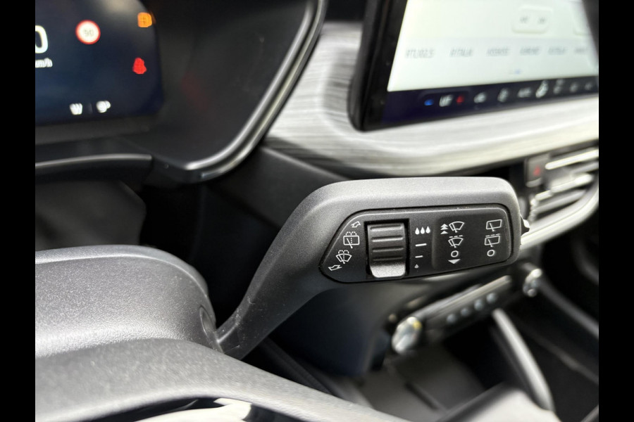 Ford Kuga 2.5 FHEV Active X 190pk | Driver Assistance Pack | Technology Pack | Panoramadak | All Weather Banden | Geen stekker nodig Ford Kuga 2.5 FHEV Active X 190pk | Driver Assistance Pack | Technology Pack | Panoramadak | All Weather Banden | Geen stekker nodig