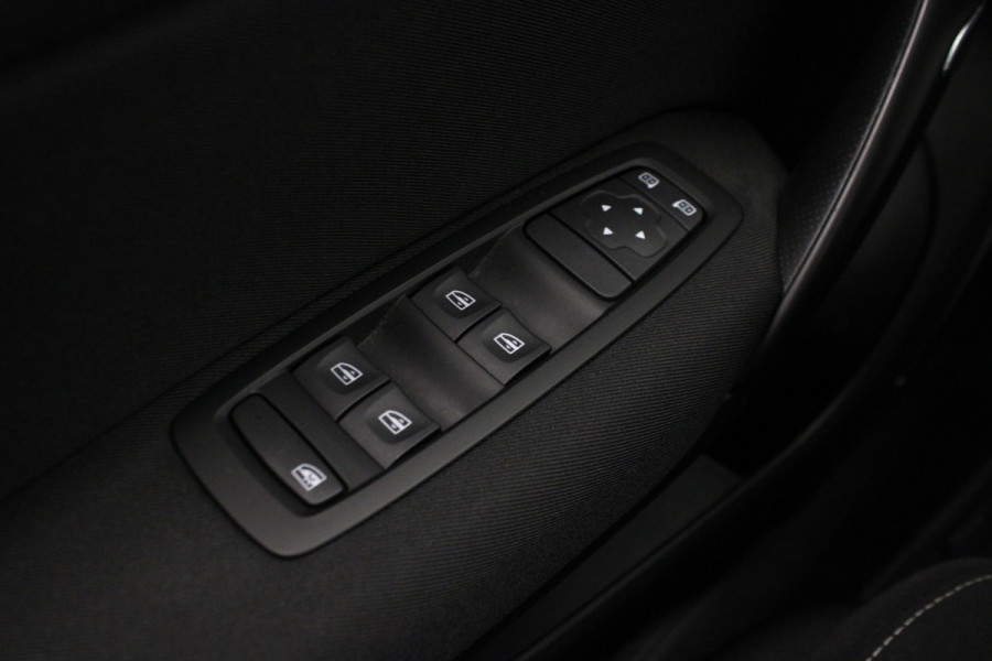 Renault MEGANE Estate 1.3 TCe Limited Renault MEGANE Estate 1.3 TCe Limited