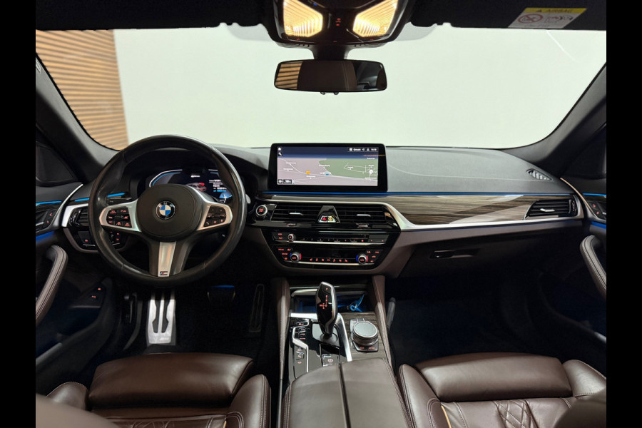BMW 5 Serie 530e High Executive M-Sport Shadow Line | Laser | LCI | Pano | Drive Assist Prof | 19' inch BMW 5 Serie 530e High Executive M-Sport Shadow Line | Laser | LCI | Pano | Drive Assist Prof | 19' inch