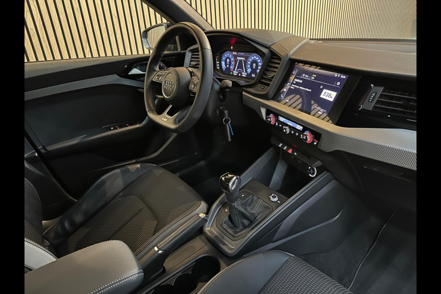 Audi A1 SPORTBACK 30 TFSI S Line Pro Line S - Carplay