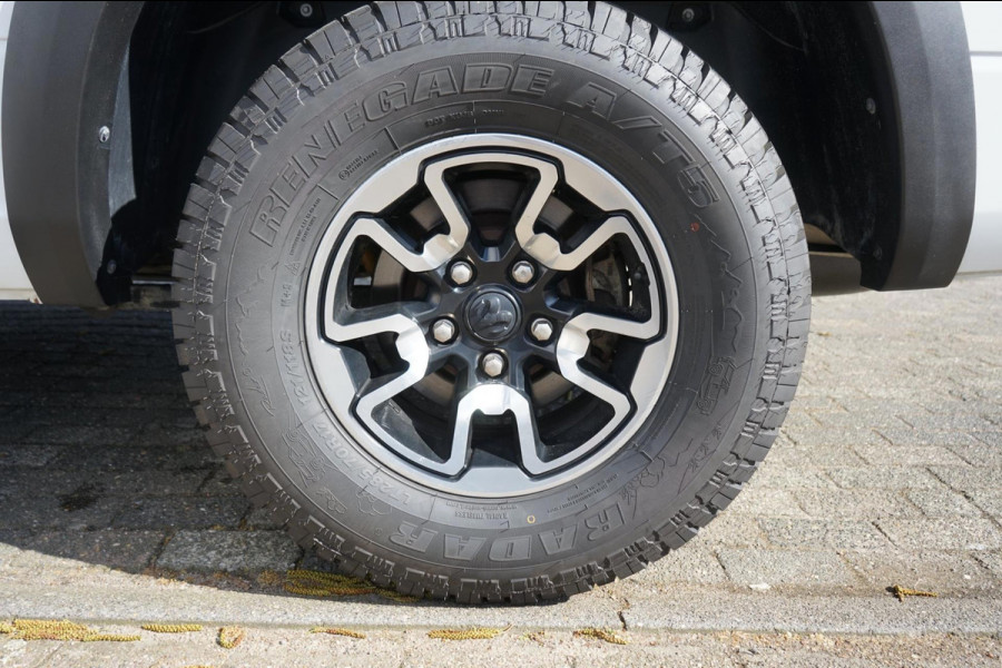 Dodge Ram 1500 Rebel 5.7 V8 Crew Cab 6'4 Luchtvering Full options!