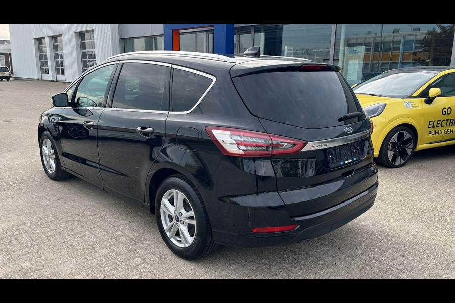 Ford S-Max 2.5 FHEV Titanium 7P 190pk | SYNC 3 Navigatie | Apple Carplay/Android Auto | 7 Persoons! | Camera Ford S-Max 2.5 FHEV Titanium 7P 190pk | SYNC 3 Navigatie | Apple Carplay/Android Auto | 7 Persoons! | Camera
