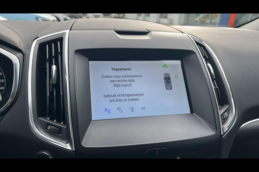 Ford S-Max 2.5 FHEV Titanium 7P 190pk | SYNC 3 Navigatie | Apple Carplay/Android Auto | 7 Persoons! | Camera Ford S-Max 2.5 FHEV Titanium 7P 190pk | SYNC 3 Navigatie | Apple Carplay/Android Auto | 7 Persoons! | Camera