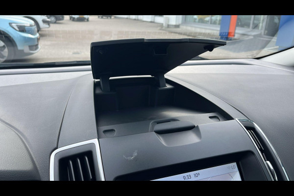 Ford S-Max 2.5 FHEV Titanium 7P 190pk | SYNC 3 Navigatie | Apple Carplay/Android Auto | 7 Persoons! | Camera Ford S-Max 2.5 FHEV Titanium 7P 190pk | SYNC 3 Navigatie | Apple Carplay/Android Auto | 7 Persoons! | Camera