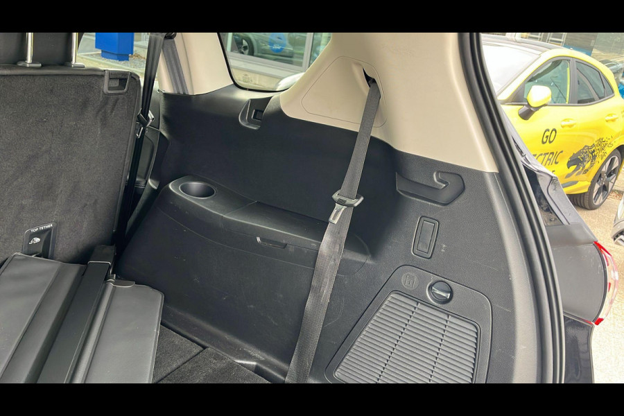 Ford S-Max 2.5 FHEV Titanium 7P 190pk | SYNC 3 Navigatie | Apple Carplay/Android Auto | 7 Persoons! | Camera Ford S-Max 2.5 FHEV Titanium 7P 190pk | SYNC 3 Navigatie | Apple Carplay/Android Auto | 7 Persoons! | Camera