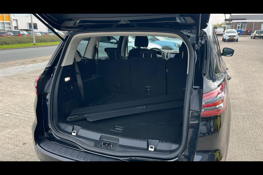 Ford S-Max 2.5 FHEV Titanium 7P 190pk | SYNC 3 Navigatie | Apple Carplay/Android Auto | 7 Persoons! | Camera Ford S-Max 2.5 FHEV Titanium 7P 190pk | SYNC 3 Navigatie | Apple Carplay/Android Auto | 7 Persoons! | Camera