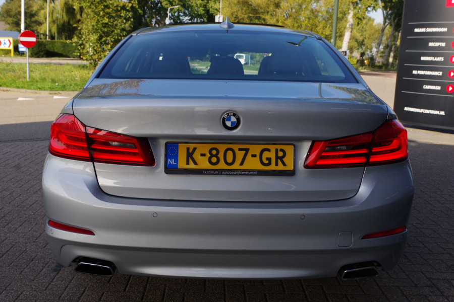 BMW 5 Serie 540i 340 PK xDrive High Executive, Trekhaak, Schuif-Kanteldak, Adap. Cruise Control, Memory BMW 5 Serie 540i 340 PK xDrive High Executive, Trekhaak, Schuif-Kanteldak, Adap. Cruise Control, Memory
