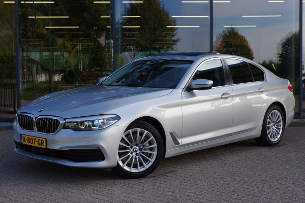 BMW 5 Serie 540i 340 PK xDrive High Executive, Trekhaak, Schuif-Kanteldak, Adap. Cruise Control, Memory BMW 5 Serie 540i 340 PK xDrive High Executive, Trekhaak, Schuif-Kanteldak, Adap. Cruise Control, Memory
