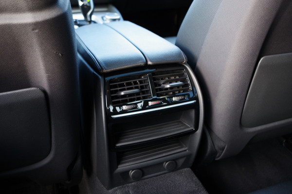 BMW 5 Serie 540i 340 PK xDrive High Executive, Trekhaak, Schuif-Kanteldak, Adap. Cruise Control, Memory BMW 5 Serie 540i 340 PK xDrive High Executive, Trekhaak, Schuif-Kanteldak, Adap. Cruise Control, Memory