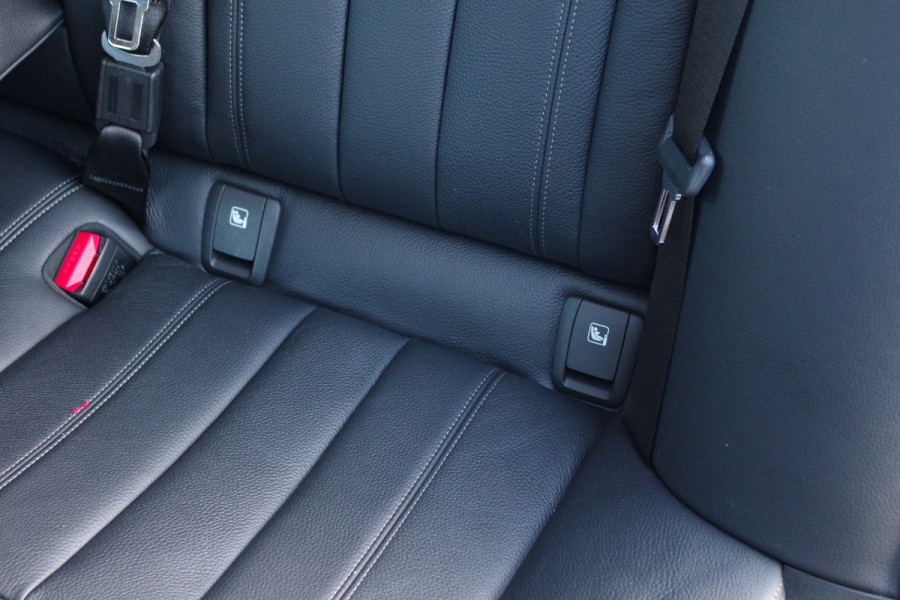 BMW 5 Serie 540i 340 PK xDrive High Executive, Trekhaak, Schuif-Kanteldak, Adap. Cruise Control, Memory BMW 5 Serie 540i 340 PK xDrive High Executive, Trekhaak, Schuif-Kanteldak, Adap. Cruise Control, Memory