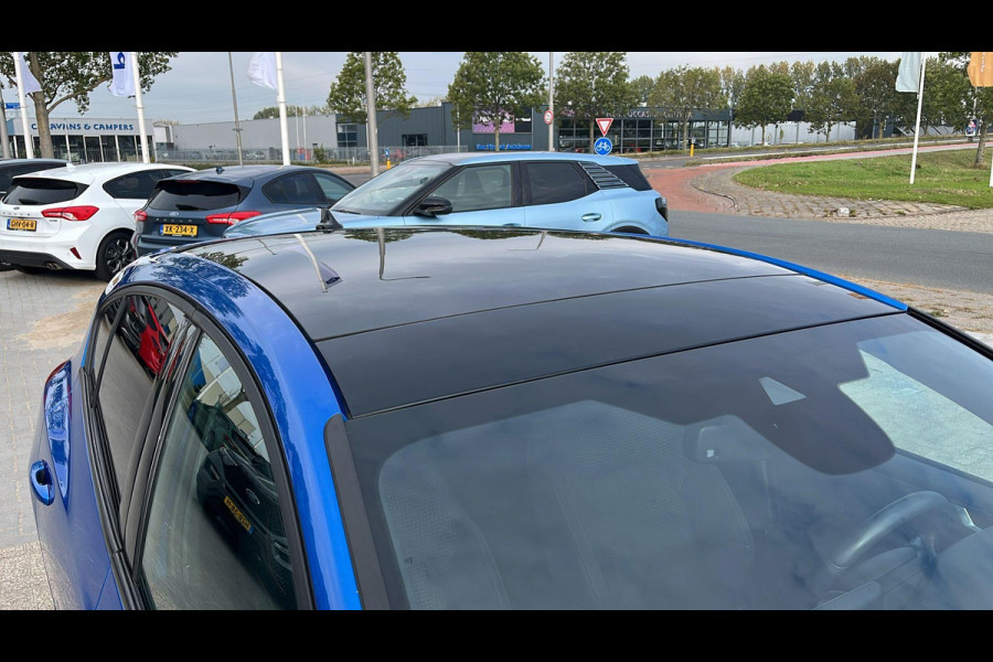 Ford Focus 1.0 EcoBoost ST Line Business 125pk Panorama dak | Achteruitrijcamera | Adaptieve Cruise | Winterpack | Full LED | B&O Audio | 18 inch velgen Ford Focus 1.0 EcoBoost ST Line Business 125pk Panorama dak | Achteruitrijcamera | Adaptieve Cruise | Winterpack | Full LED | B&O Audio | 18 inch velgen