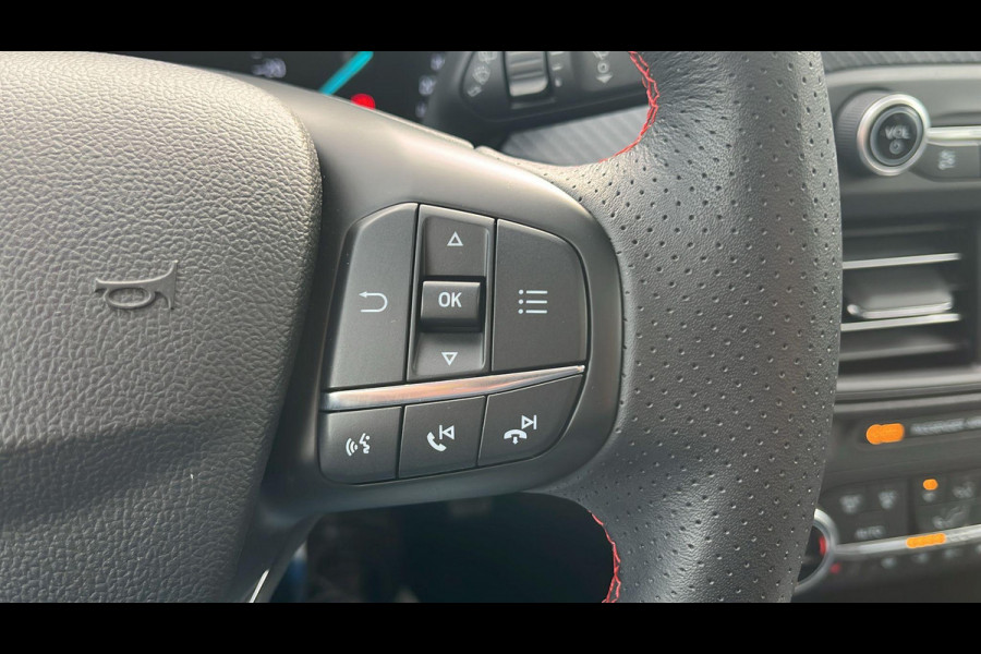 Ford Focus 1.0 EcoBoost ST Line Business 125pk Panorama dak | Achteruitrijcamera | Adaptieve Cruise | Winterpack | Full LED | B&O Audio | 18 inch velgen Ford Focus 1.0 EcoBoost ST Line Business 125pk Panorama dak | Achteruitrijcamera | Adaptieve Cruise | Winterpack | Full LED | B&O Audio | 18 inch velgen