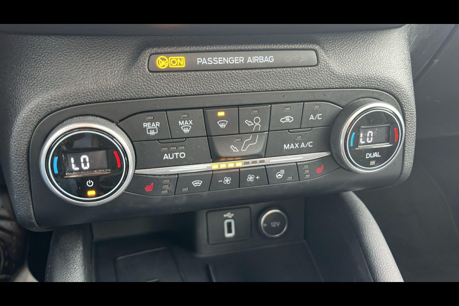 Ford Focus 1.0 EcoBoost ST Line Business 125pk Panorama dak | Achteruitrijcamera | Adaptieve Cruise | Winterpack | Full LED | B&O Audio | 18 inch velgen Ford Focus 1.0 EcoBoost ST Line Business 125pk Panorama dak | Achteruitrijcamera | Adaptieve Cruise | Winterpack | Full LED | B&O Audio | 18 inch velgen