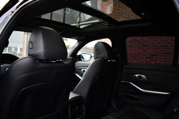 BMW 3 Serie Touring 330e M-Sport Pano HUD El-zetels laser-LED Camera