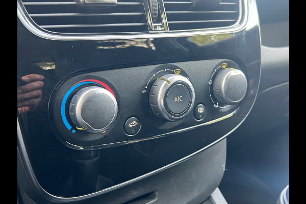 Renault Clio BWJ 11-2018 | 0.9 TCe 90PK Limited | TREKHAAK | NAVI | AIRCO | PDC | LICHTMETAAL | PRIVACY GLASS | CRUISE