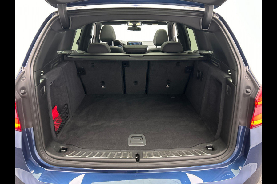 BMW iX3 Executive 80 kWh SOH 97,07% Pano/dak Leder Apple/Carplay BMW iX3 Executive 80 kWh SOH 97,07% Pano/dak Leder Apple/Carplay