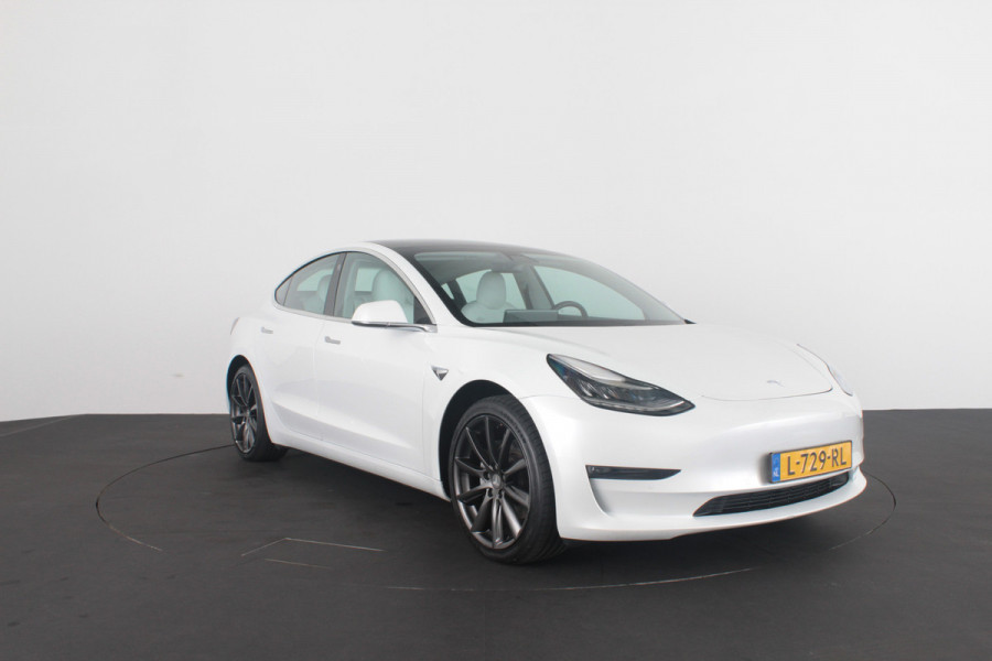 Tesla Model 3 Long Range AWD 75 kWh Tesla Model 3 Long Range AWD 75 kWh